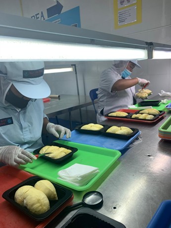공장 내부 모습